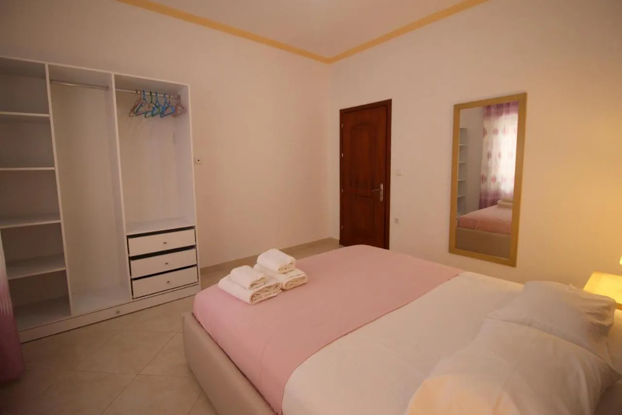 Villa 24 Sarande Apartment