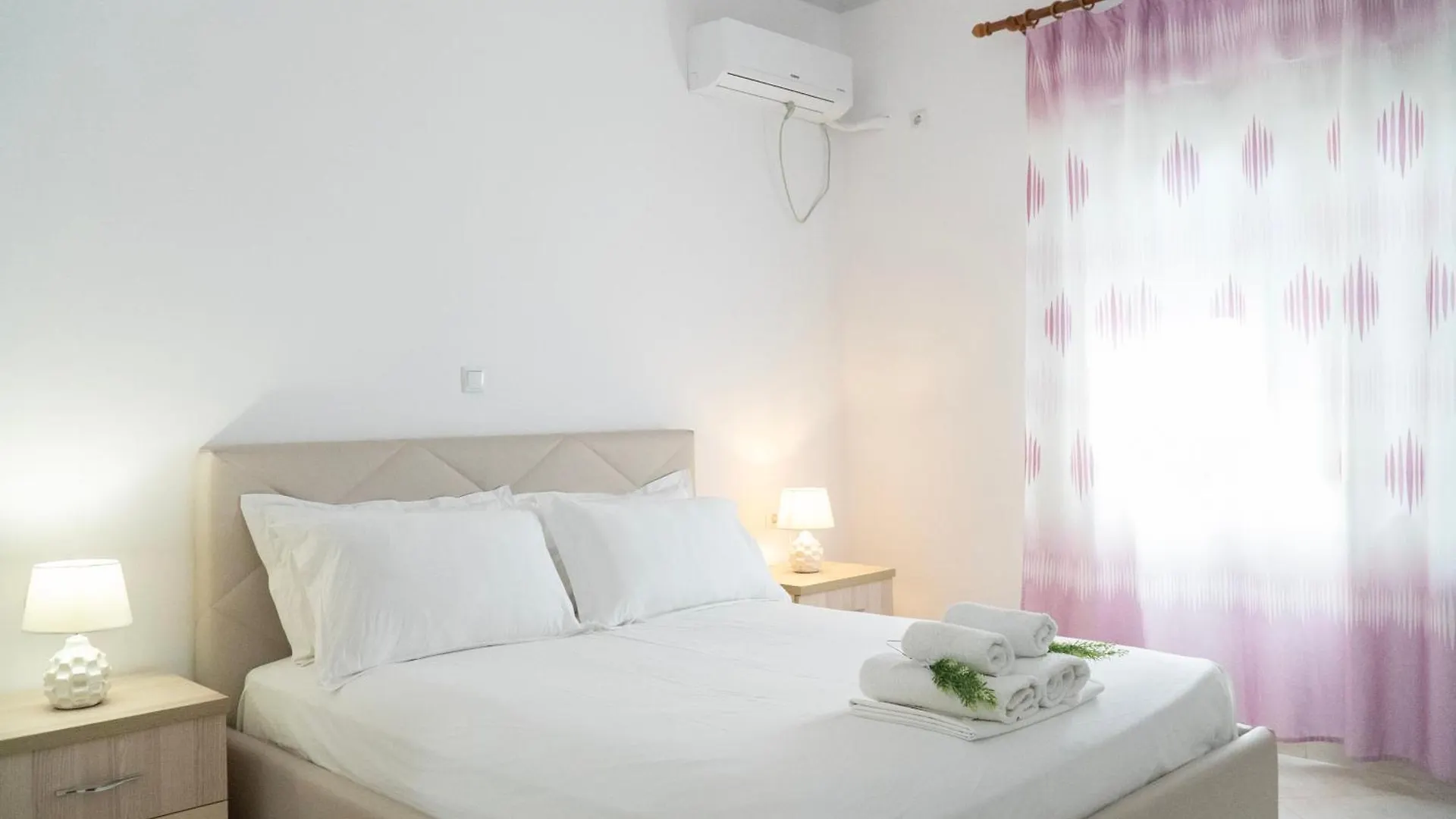 Villa 24 Sarande Albania
