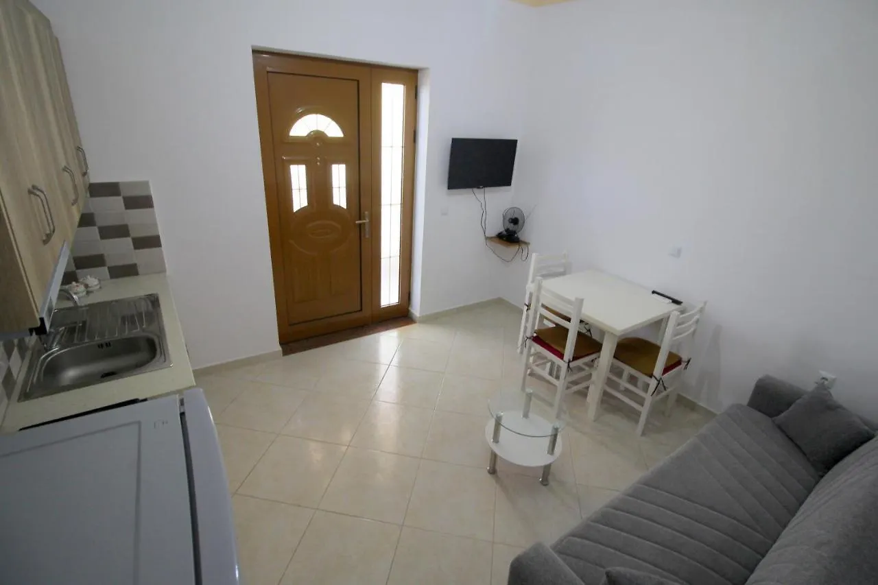 Villa 24 Саранда Апартаменты