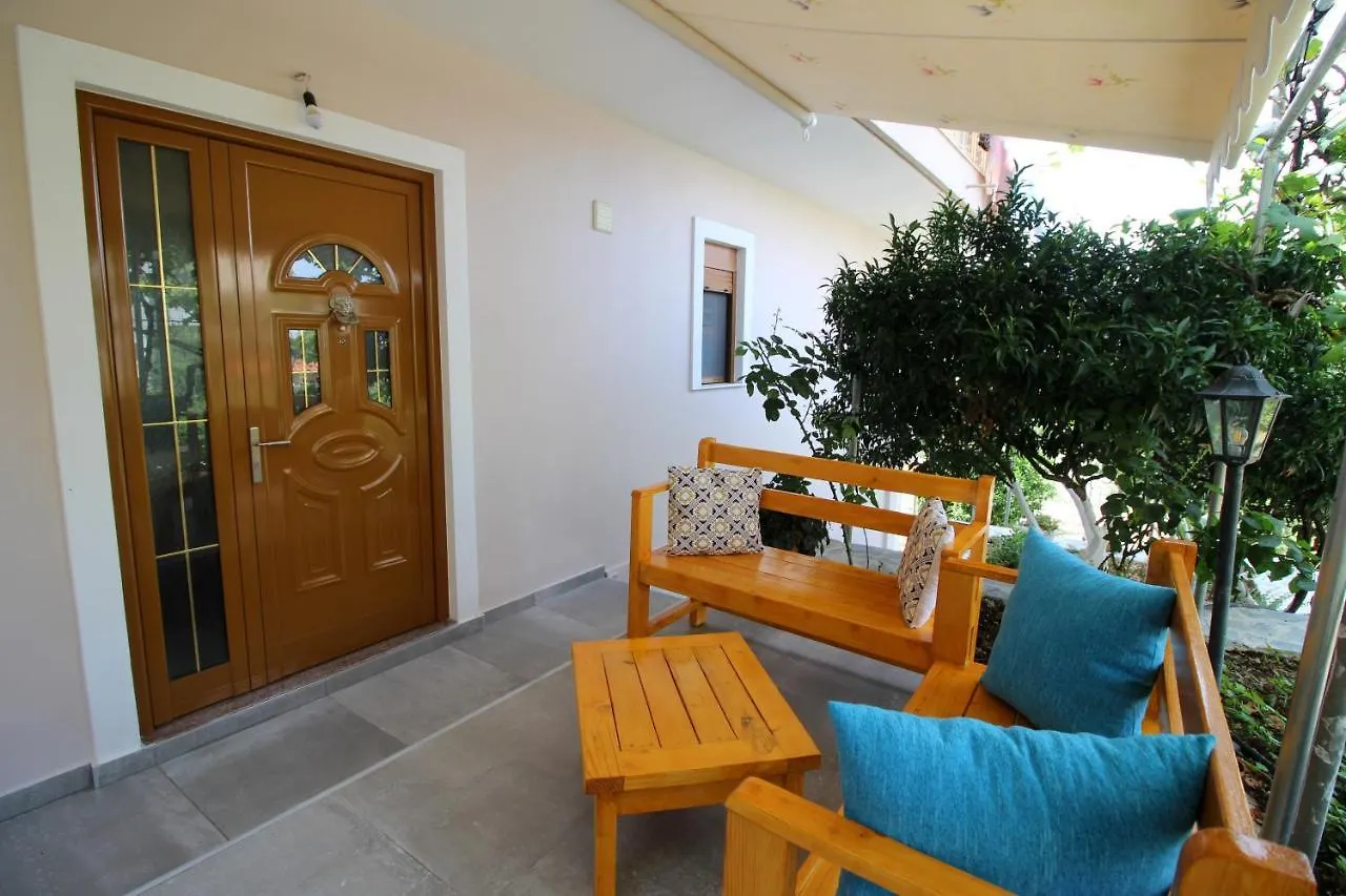Villa 24 Саранда Албания