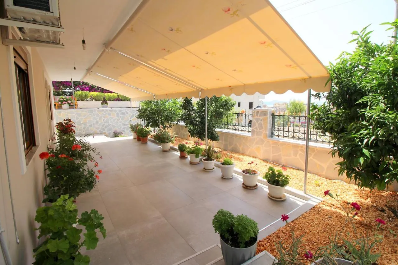 Villa 24 Саранда Апартаменты